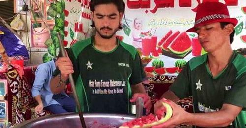 印度小伙吃瓜事件,文化差异下的美食冲突